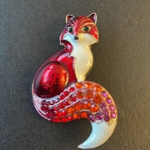 FOX pin 📍 enamel